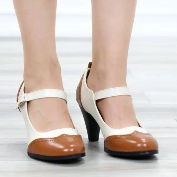 Oxford White & Tan Vintage Round Toe Pump - Picture 9 of 11